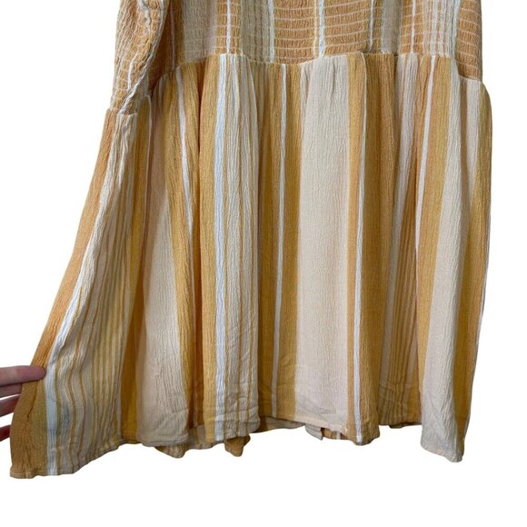 Torrid Women's Baby Doll Ruched High Neckline Striped Yellow Blouse Size 3x - Picture 8 of 10